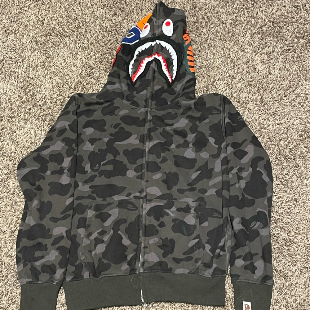 black bape hoodie